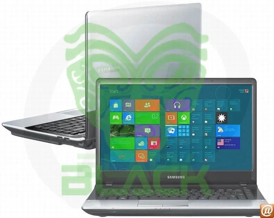 OUTLET Notebook Samsung NP3000 E4A